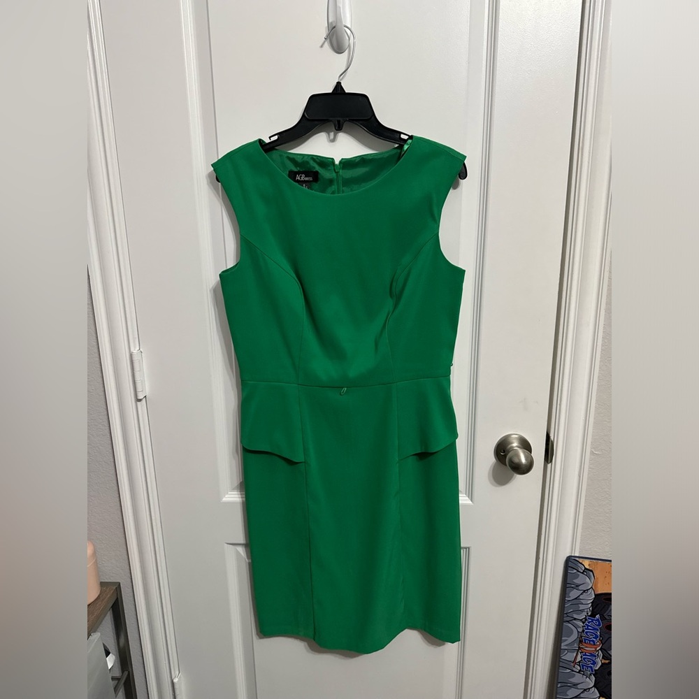 AGB dress work suit  Vibrant Green business Dress